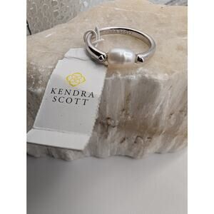 Kendra Scott Leighton Band Ring Rhodium Plated White Baroque Pearl Size 7 New